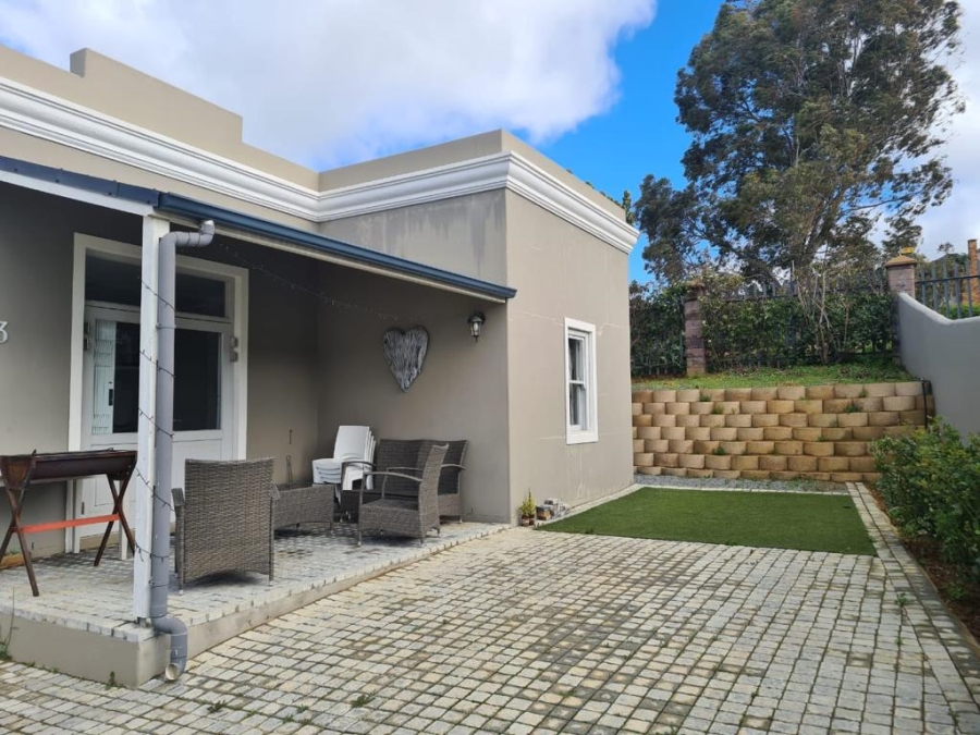 3 Bedroom Property for Sale in Glen Lilly Western Cape
